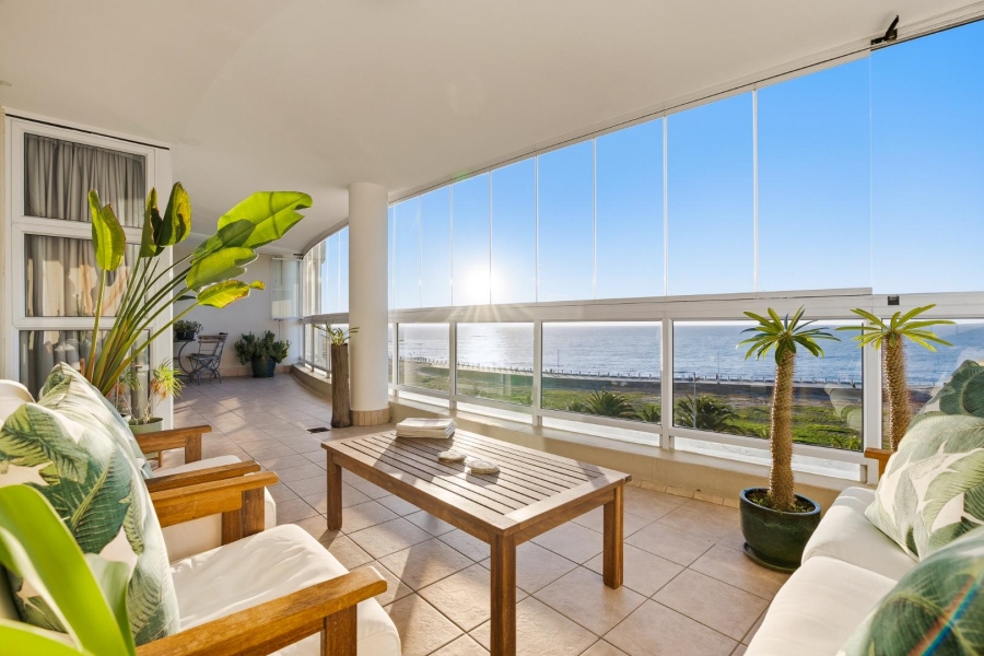 3 Bedroom Property for Sale in Mouille Point Western Cape